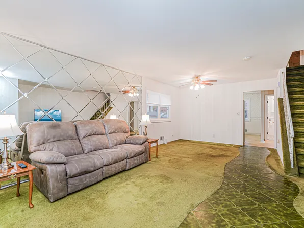 115 Sheraden Avenue image 5 of 31