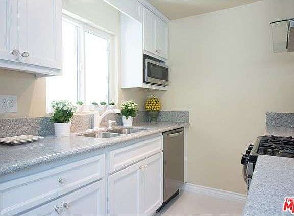 5th image of 519 W Elberon Ave