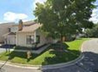 768 Biloxie Ct, Carol Stream, IL