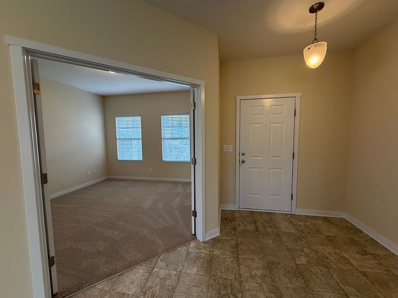 2nd image of 1328 Shaw Ave