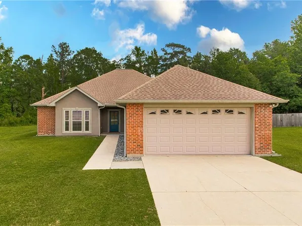 47081 Vineyard Trce, Hammond, LA 70401