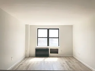 Rented by Lang Realty LLC