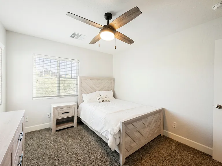 7333 Chesapeake Cove St — Photo 16