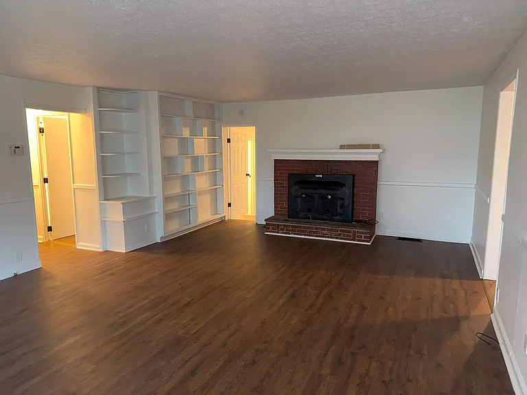 360 N 11th St #360 — Photo 5