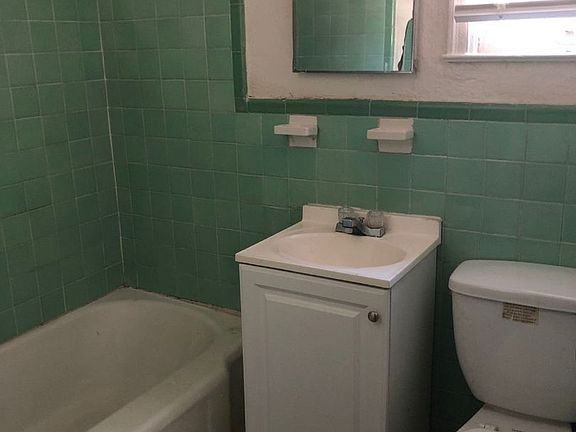 2nd image of 1229 E 54th St