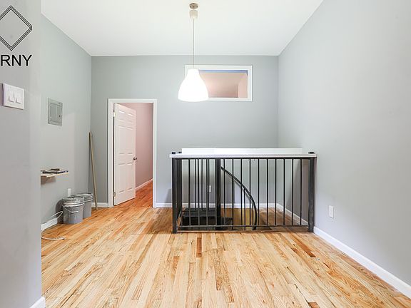 5th image of 192 Wilson Ave #1F