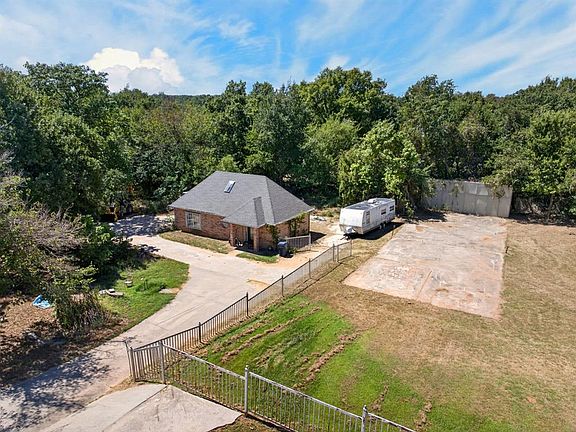 5th image of Wakefield Ln Lot 6