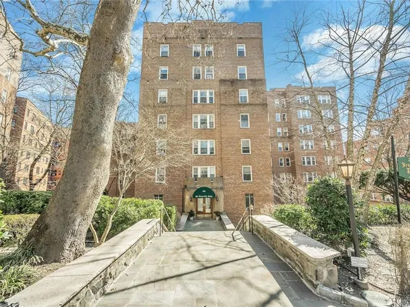 280 Bronxville Road #6X, Bronxville, NY 10708