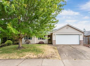 869 Meadowlark Pl, Molalla, OR