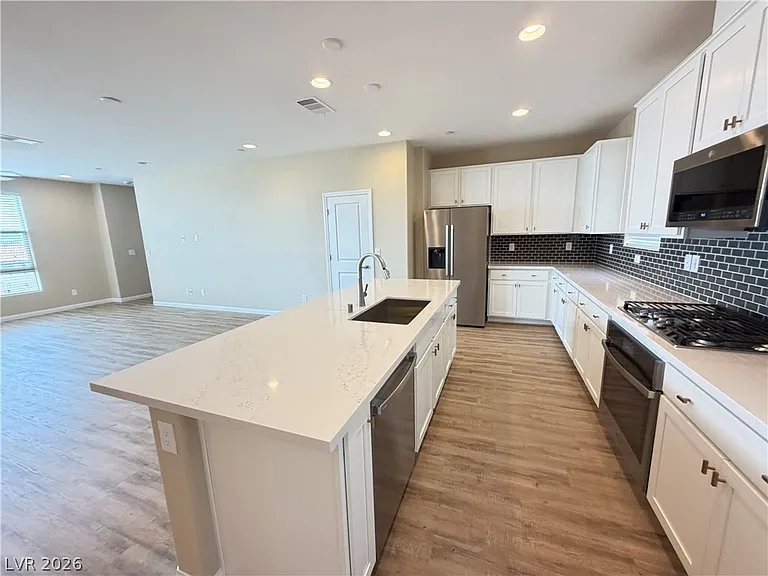 1741 N Desert Foothills Dr — Photo 12