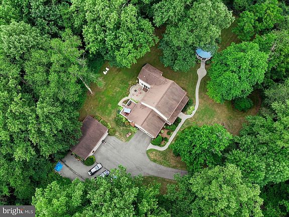 5th image of 1378 Little Joyce Ln