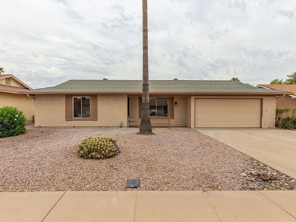 1st image of 861 Leisure World