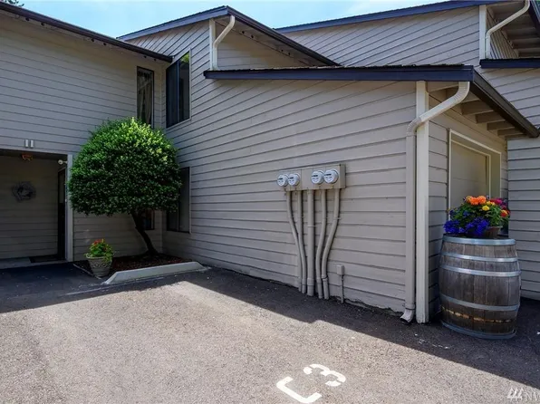 1555 Union Ave NE #C11, Renton, WA 98059