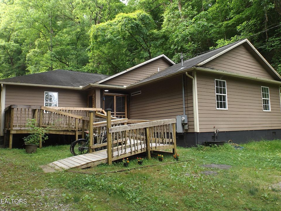 1st image of 2356 Lachula Ln