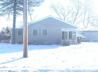 15929 Grove Ave, Oak Forest, IL 60452