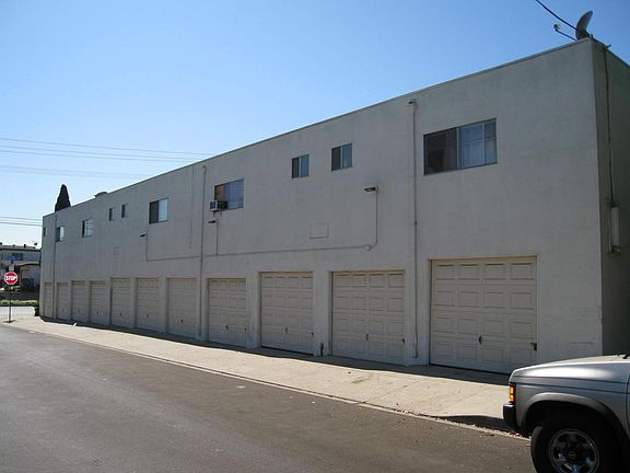 2nd image of 1555 Artesia Blvd