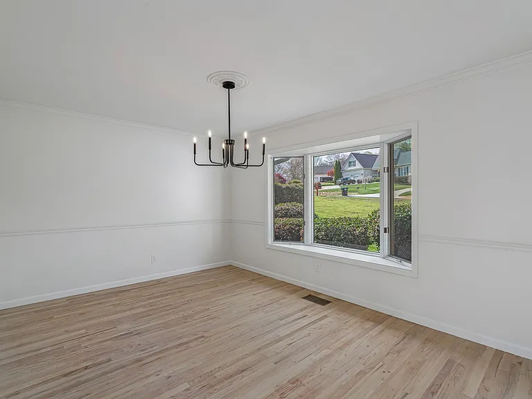 318 Cheestana Way — Photo 31