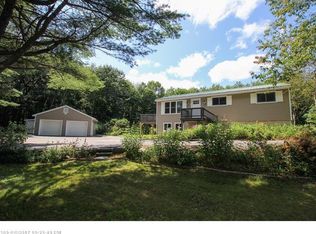 36 Raymond Hill Rd, Raymond, ME 04071