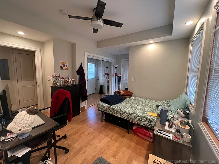 75 Easton St #1 — Photo 10