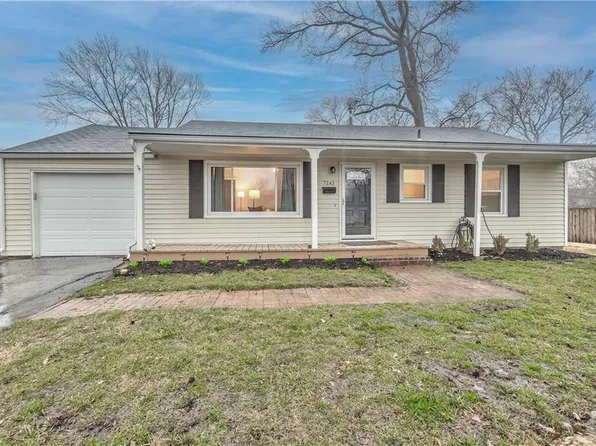 7243 Dearborn St, Overland Park, KS 66204
