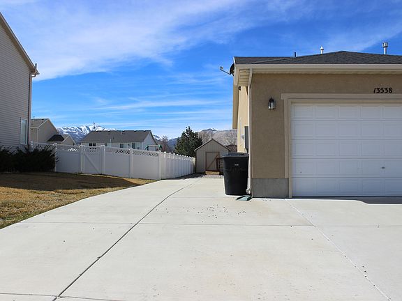 4th image of 13538 S Santa Anita Ct