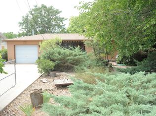 2624 Arenal Rd SW, Albuquerque, NM 87105