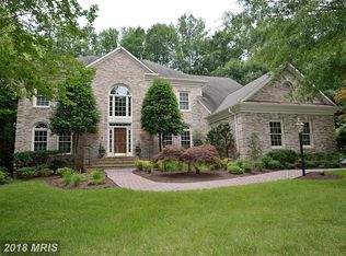 9805 Portside Dr, Burke, VA 22015