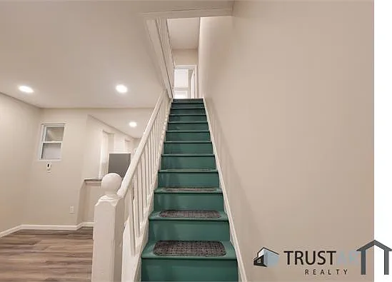 2538 N Gratz St — Photo 16