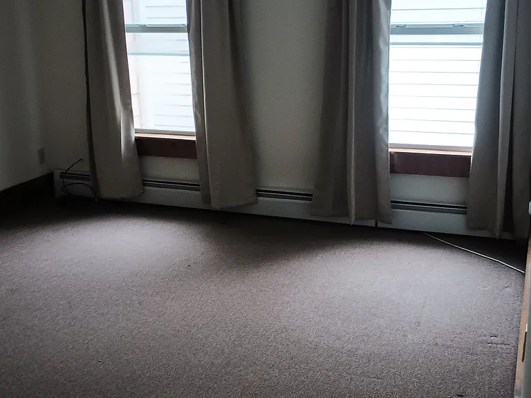 72 Maryland Ave #B — Photo 1