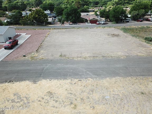 2nd image of 000 E Phyllis Circle