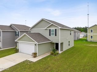2213 Magazine St, Ocean Springs, MS 39564