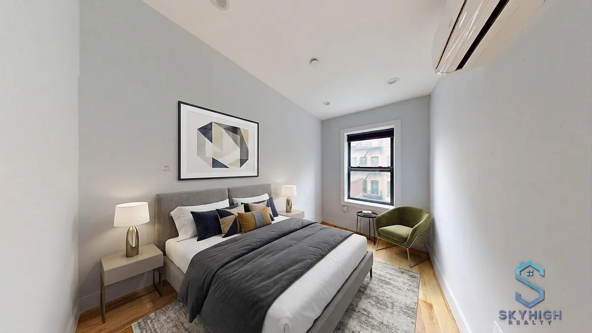 Building Photo - 1167 Dean St #3D