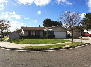 1010 Redwood Ct, Corona, CA 92879