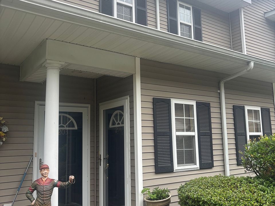 1st image of 1204 Aerie Way