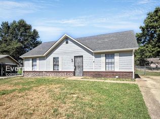 3455 Castle Dr, Horn Lake, MS 38637