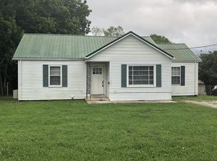 206 Peachtree St, Tullahoma, TN 37388