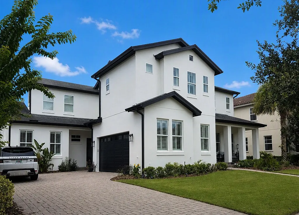 6 bed, 4687 sqft, $7,500 — Photo 2