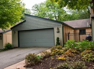 847 Trailridge E, Mishawaka, IN 46544