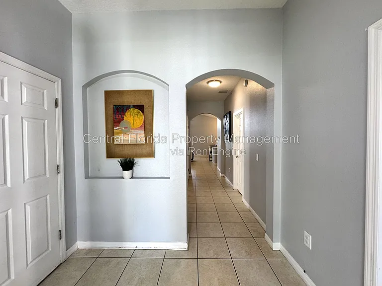 4775 Cumbrian Lakes Dr — Photo 2