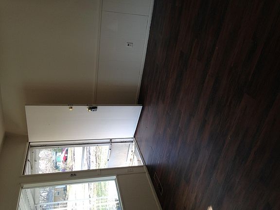 2nd image of 2707 Eagledale Dr
