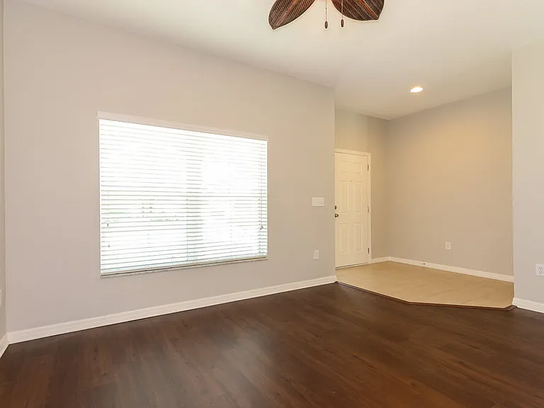 5723 White Trillium Loop — Photo 2