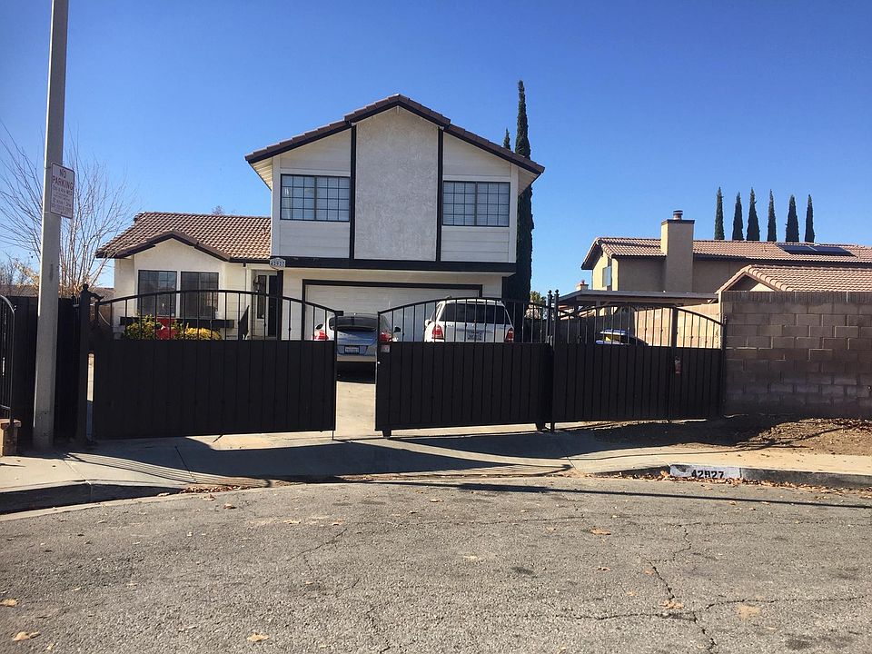 2nd image of 42927 21st St W