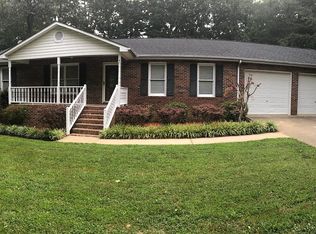 202 Green Way Ave, Cherryville, NC 28021