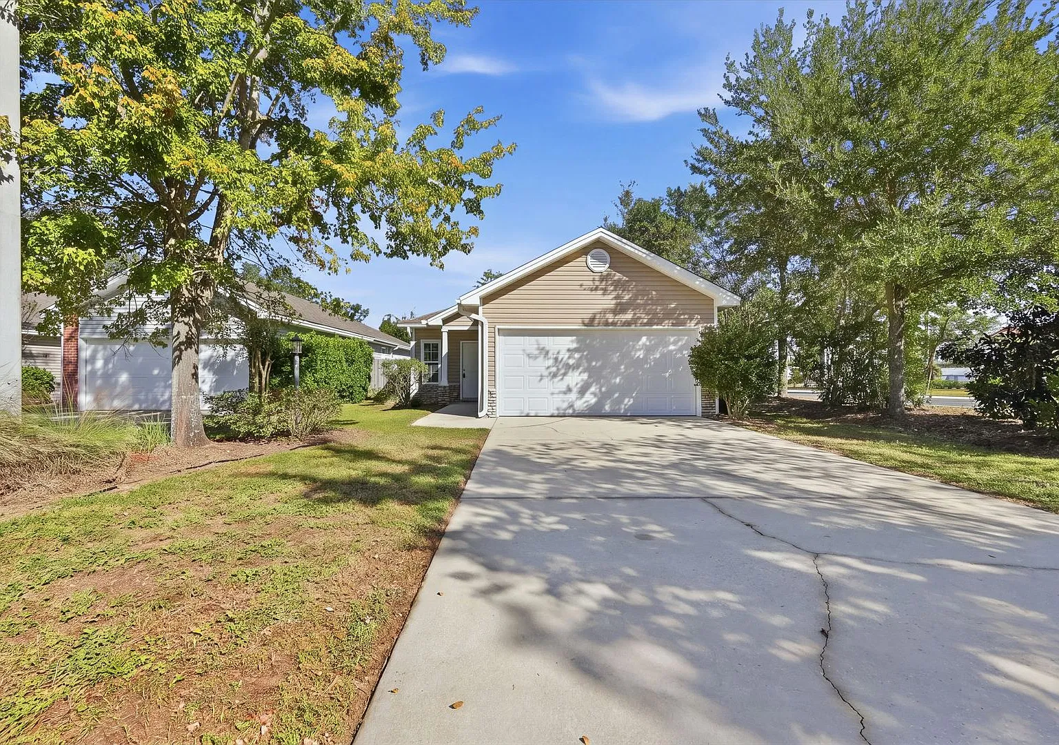 Move-In Ready! Beautiful 3 Bedroom in Niceville! — Photo 1