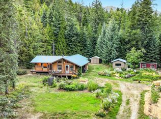 633 Old Mill Rd, Samuels, ID 83262