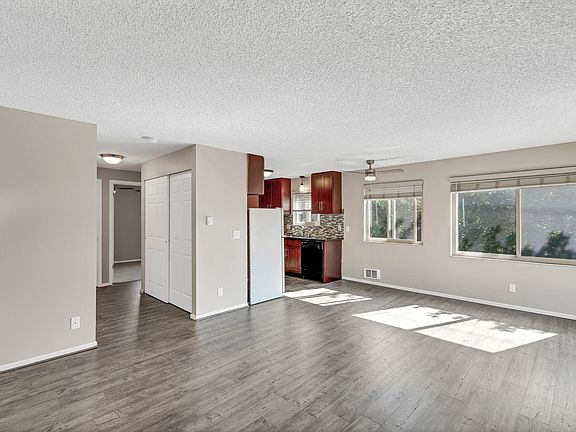 4th image of 7043 15th Ave NW #3