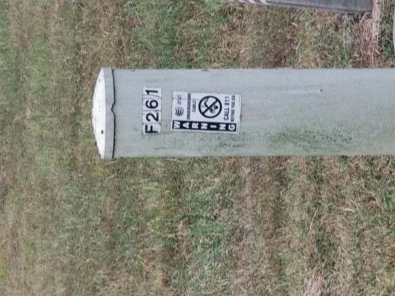 5th image of 261 W Shore Dr