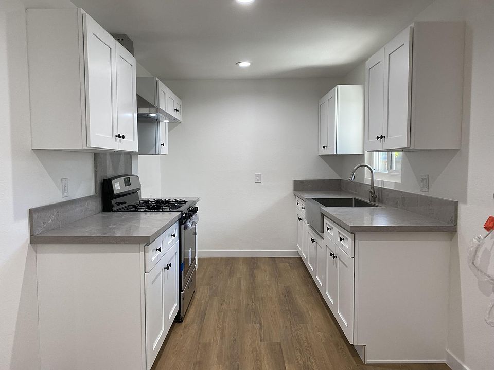 1st image of 303 N Vine St APT C