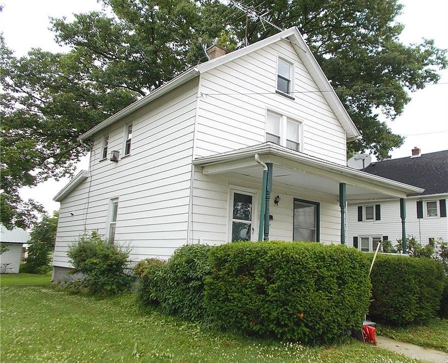 1st image of 28 Adams St