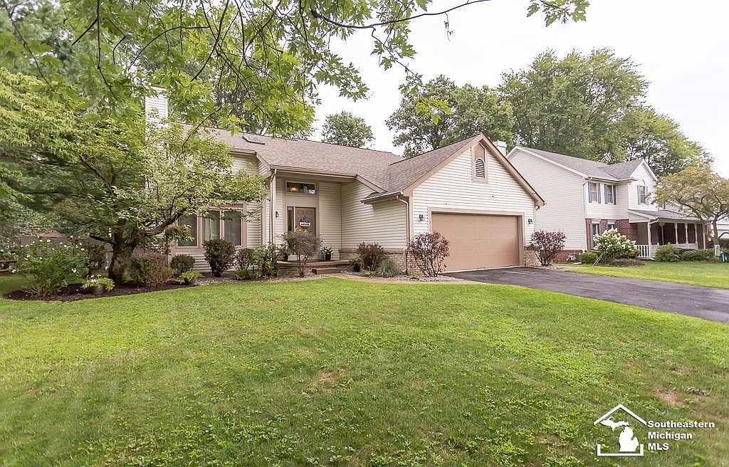 1316 Brandywine St, Temperance, MI 48182 Zillow